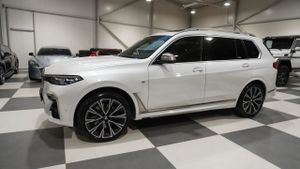 BMW X7 G07 M50d sport 2019