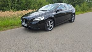 Volvo V40 II D2 Summum 2016