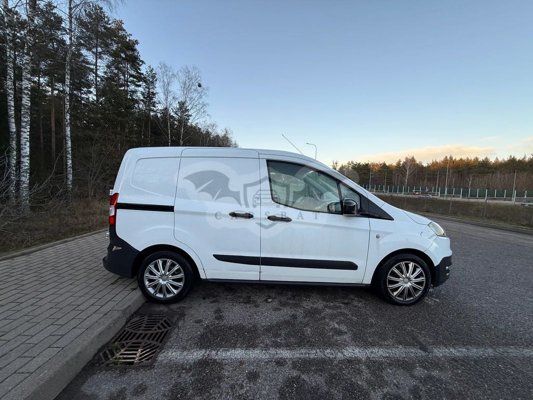 Ford Transit Courier 2015