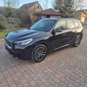 BMW iX1 xDrive30 M Sportpaket 2024