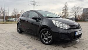 Kia Rio III 1.2 M (klm) 2011
