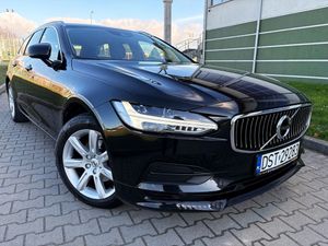 Volvo V90 D3 Momentum Pro 2018
