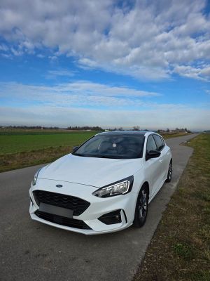 Ford Focus Mk4 1.5 TDCi DPF Start-Stopp-System ST-Line 2018