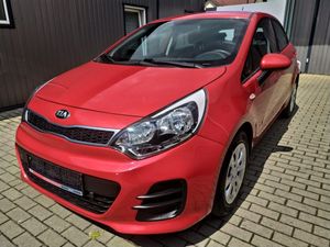 Kia Rio III 1.2 Attract 2016