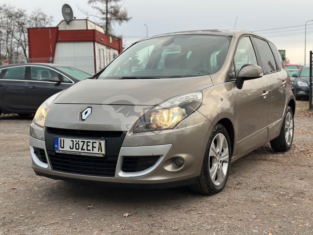 Renault Scenic III dCi 110 EDC Expression 2012