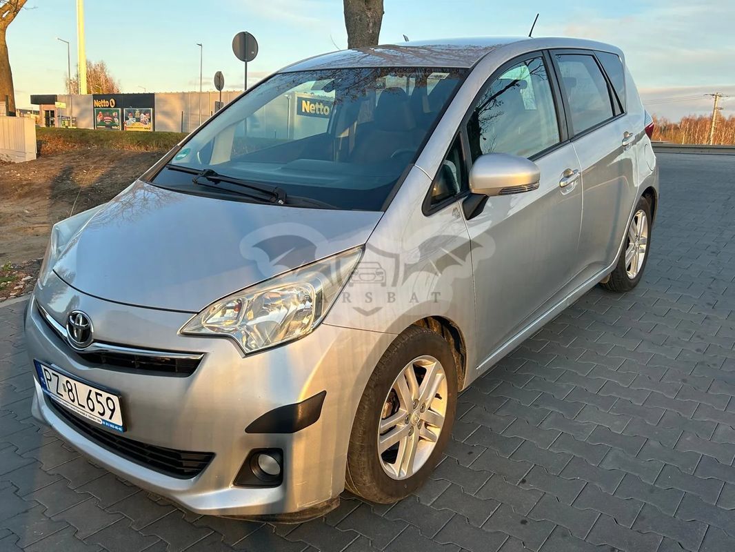 Toyota Verso-S 1.33 VVT-i Club 2012