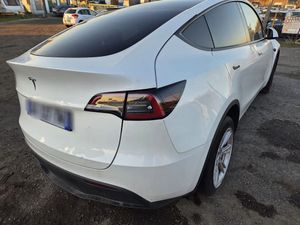 Tesla Model Y RWD 2024