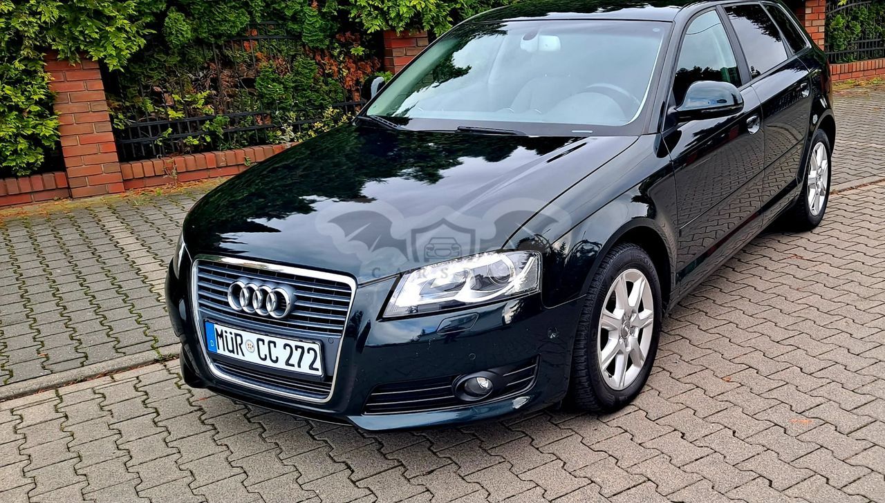 Audi A3 8P 2.0 FSI tiptronic Ambiente 2010