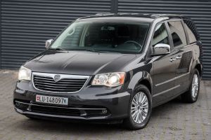 Lancia Voyager 2.8CRD Platinum 2013