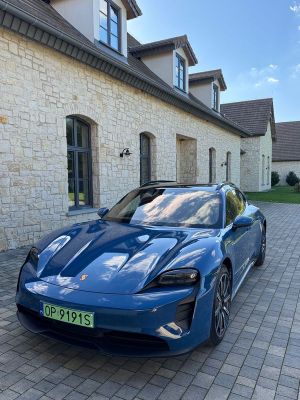 Porsche Taycan GTS 2023