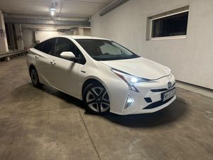 Toyota Prius IV Hybrid Executive 2017