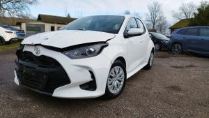 Toyota Yaris IV 1.0 VVT-i Club 2022