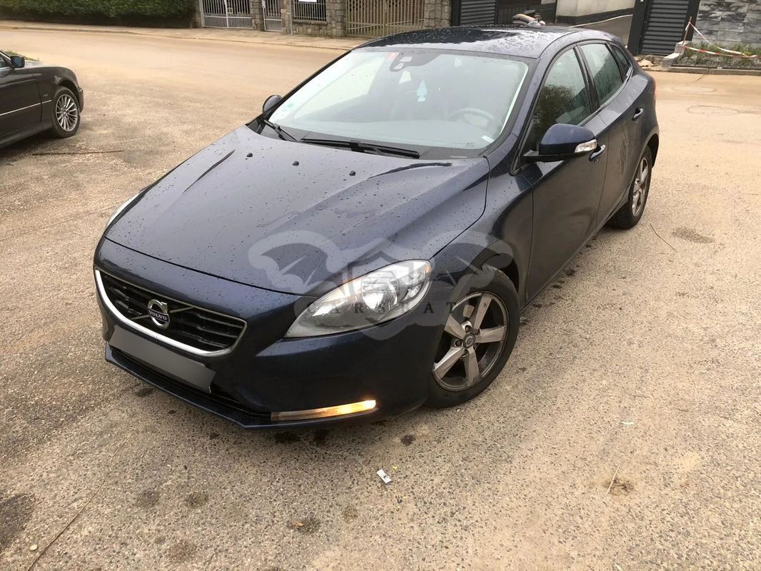 Volvo V40 II D2 Kinetic 2013