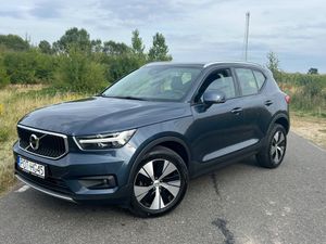 Volvo XC40 T2 Momentum Core 2021