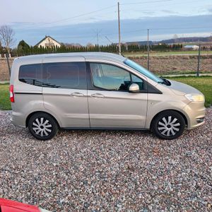 Ford Tourneo Courier 1.5 TDCi Trend 2015