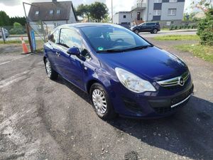 Opel Corsa D 2011