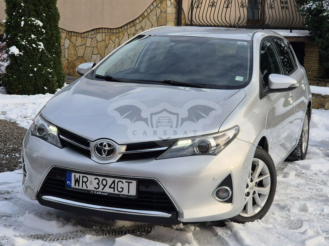 Toyota Auris II 2013