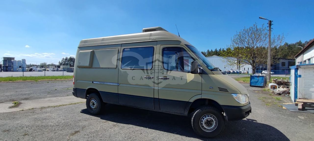 Mercedes-Benz Sprinter 2003