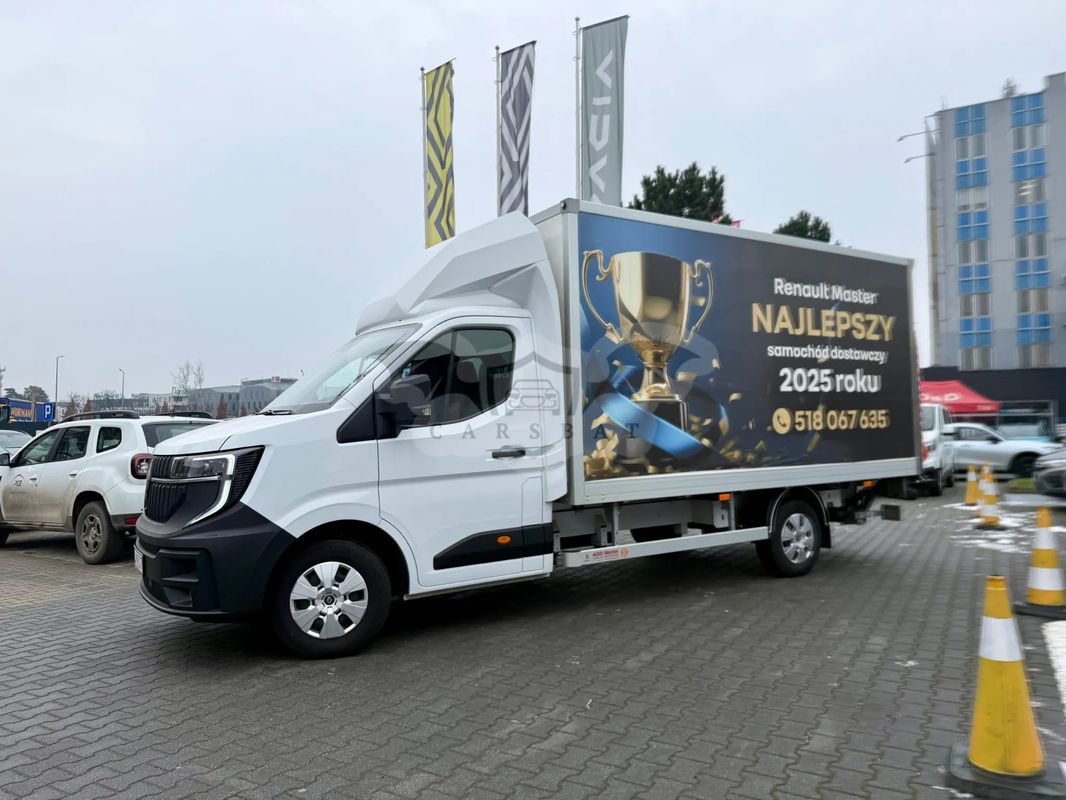 Renault Master 2025