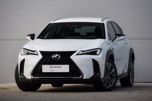 Lexus UX 300h F Sport Design 2024
