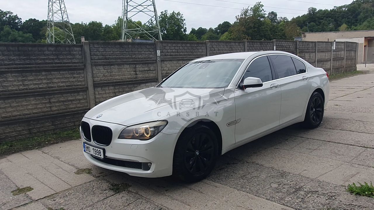 BMW 7 Series F01 730d Blue Performance 2011
