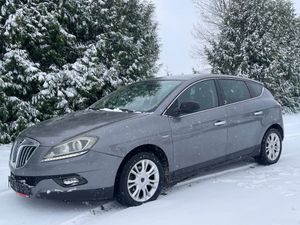 Lancia Delta 1.6 MultiJet 16v Silver 2011