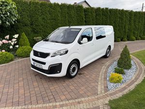 Peugeot Expert 2021
