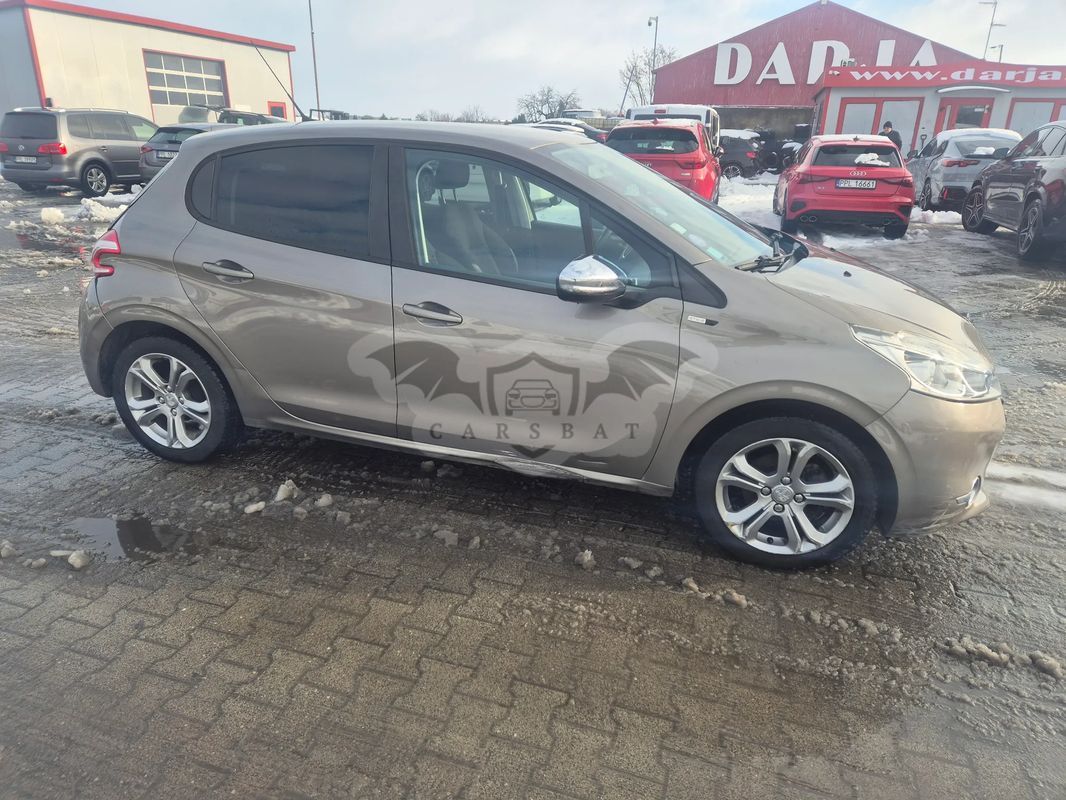 Peugeot 208 I 82 PureTech Style 2014