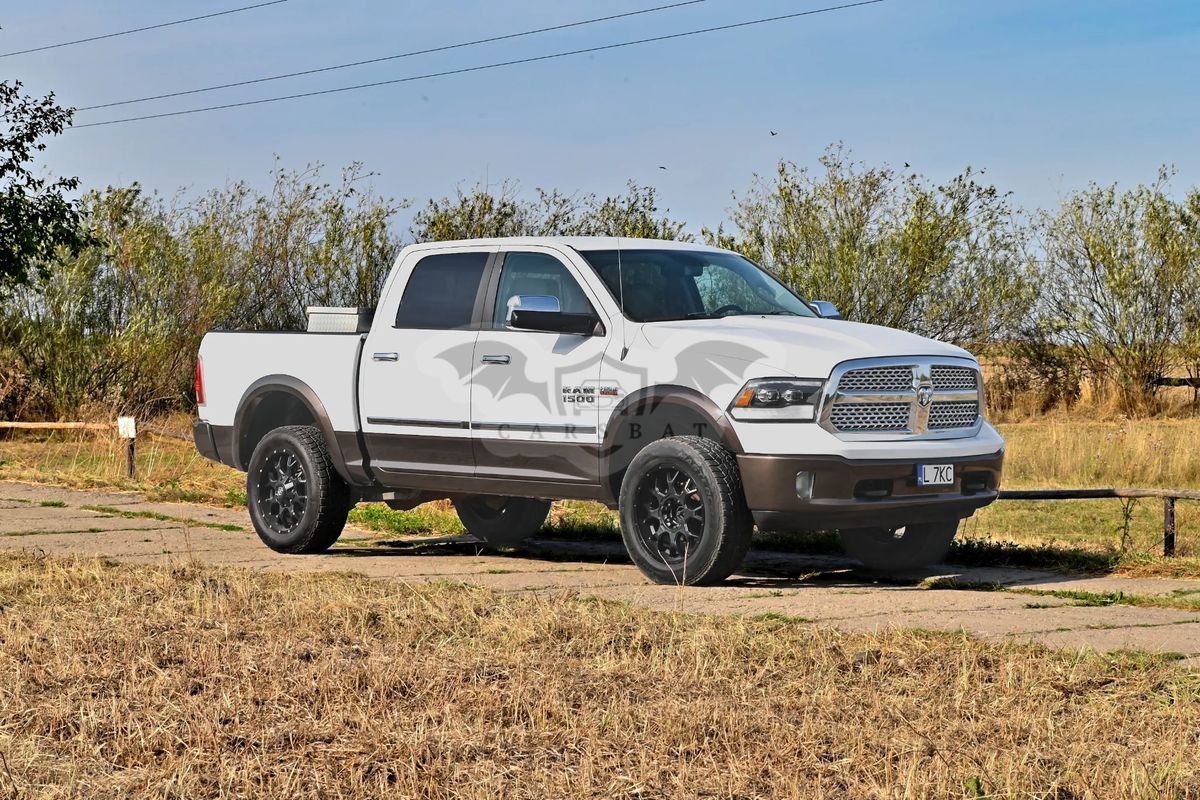 RAM 1500 5.7 Crew Cab Laramie 2014