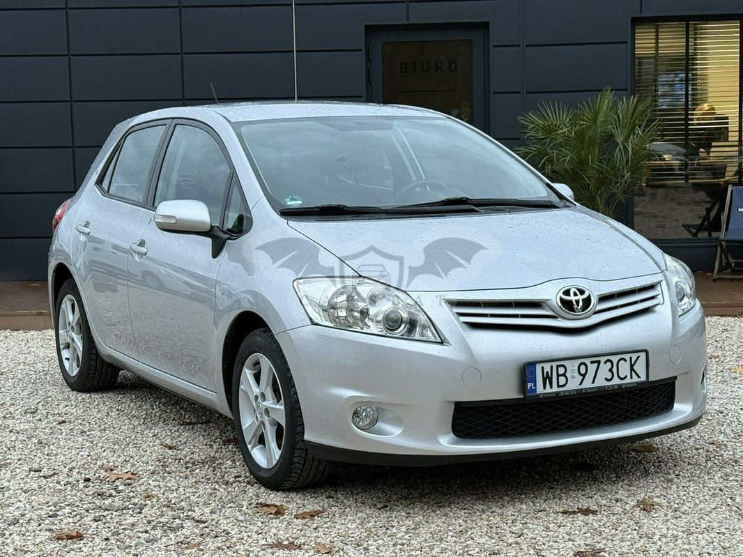 Toyota Auris I 1.6 Active 2012