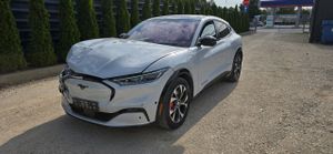 Ford Mustang Mach-E 88 kWh AWD Premium 2021