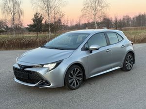 Toyota Corolla Seria E21 1.8 Comfort 2023