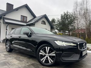 Volvo V60 II B4 D Geartronic Momentum Pro 2021