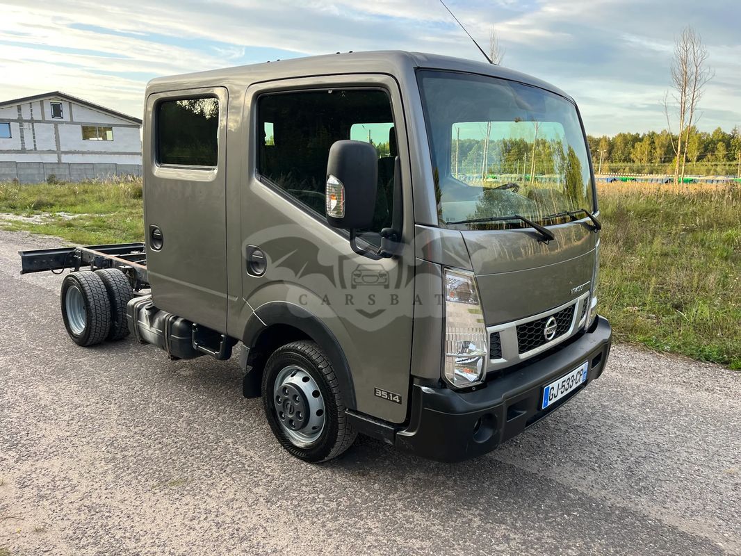 Nissan Cabstar 2016