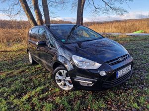 Ford S-Max I 2.0 TDCi DPF Champions Edition 2011