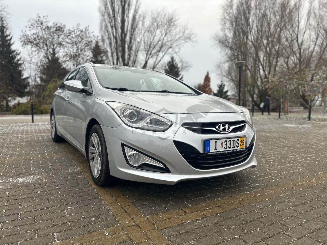 Hyundai i40 i40cw 1.7 CRDi Automatik 5 Star Edition 2013