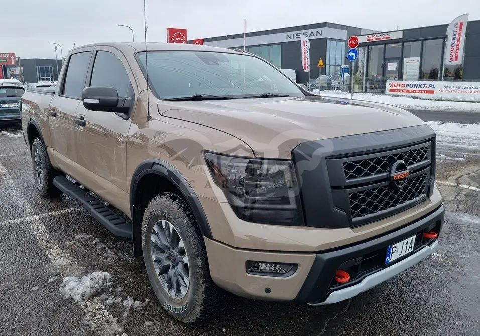 Nissan Titan 2021