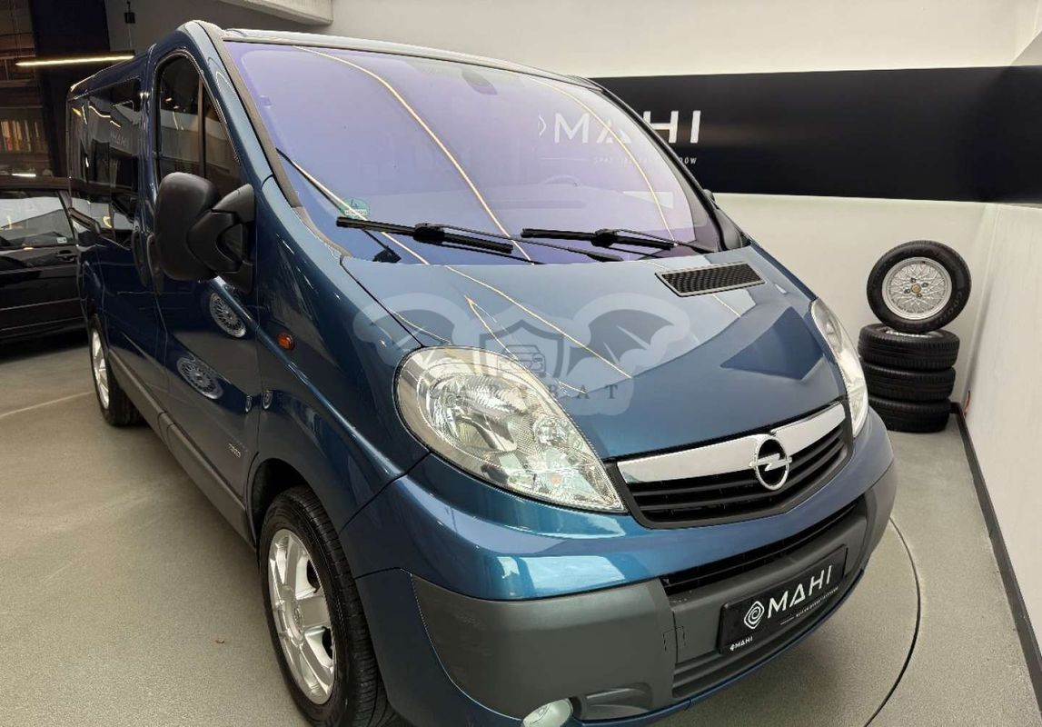 Opel Vivaro I L1H1 2.9t 2008