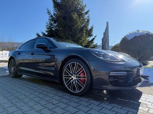 Porsche Panamera 2019