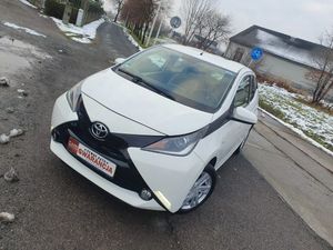 Toyota Aygo II x-play touch 2014