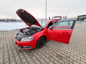 Volkswagen Passat B7 2.0 TDI DPF Sportline 2012