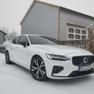 Volvo S60 III B4 B R-Design 2021