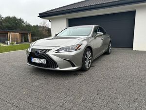 Lexus ES 300h Prestige 2021