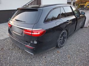 Mercedes-Benz E W213 220 d 4Matic 9G-TRONIC Avantgarde 2017