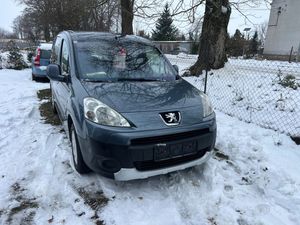 Peugeot Partner II 90 Tendace 2009