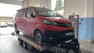 Toyota ProAce 2.0 D4-D Long Family 2023