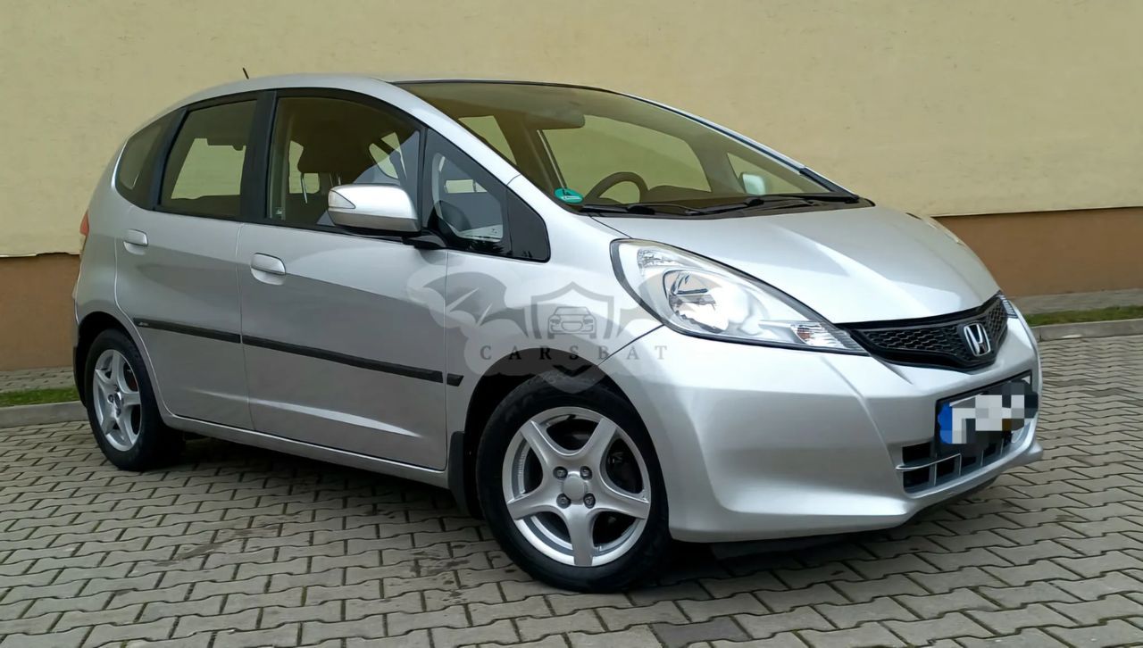 Honda Jazz III 1.4 i-VTEC CVT Elegance 2011