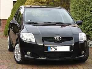 Toyota Auris I 2.0 D-4D Executive 2008