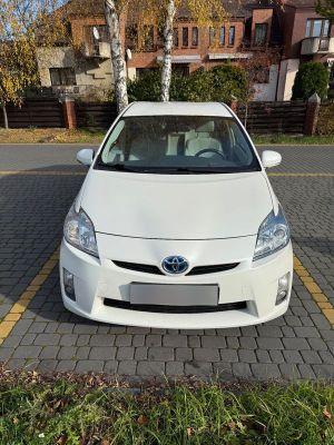 Toyota Prius III 1.8 HSD Sol 2010