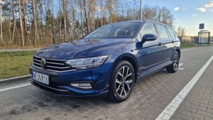 Volkswagen Passat B8 2.0 TDI EVO Business DSG 2021